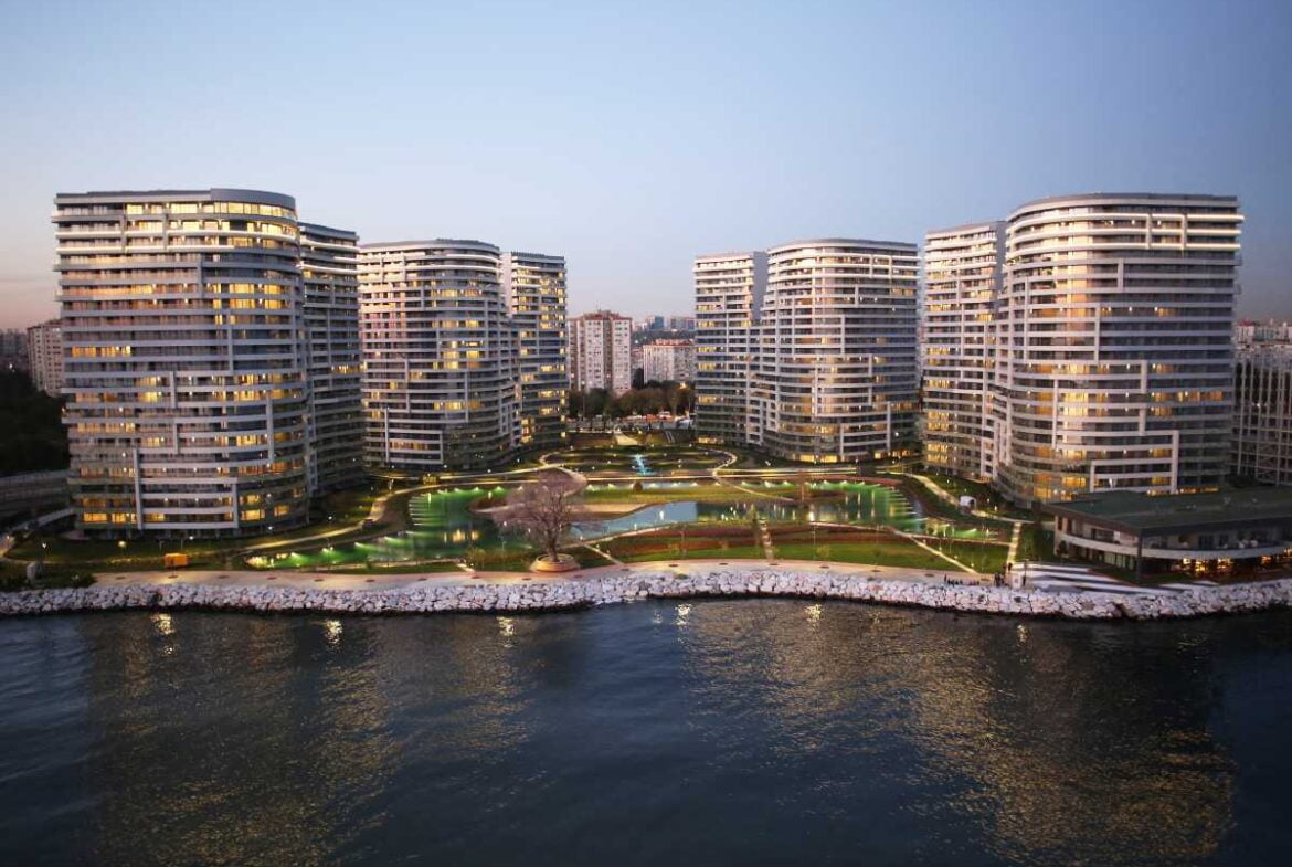 Bakırköy’de Deniz ve Göl Manzaralı Rezidans Daireleri-1