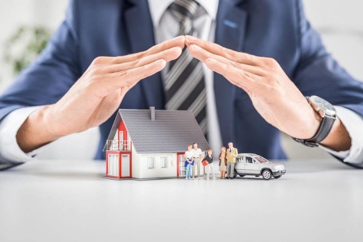 Comprehensive guide to buying real estate secure your investment with property insurance