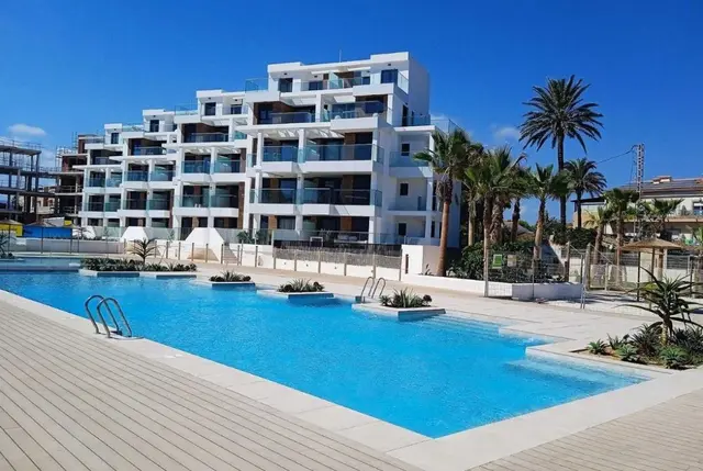 Strandnahe Apartments in Denia, Costa Blanca: Luxuriöses Wohnen an der Küste-2