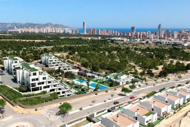 Penthouse-Wohnungen mit Panoramaterrasse zum Verkauf in Alicante-2