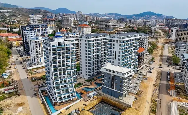 Wohnungen mit Meerblick in einer Anlage mit vielen Extras in Alanya Mahmutlar-2