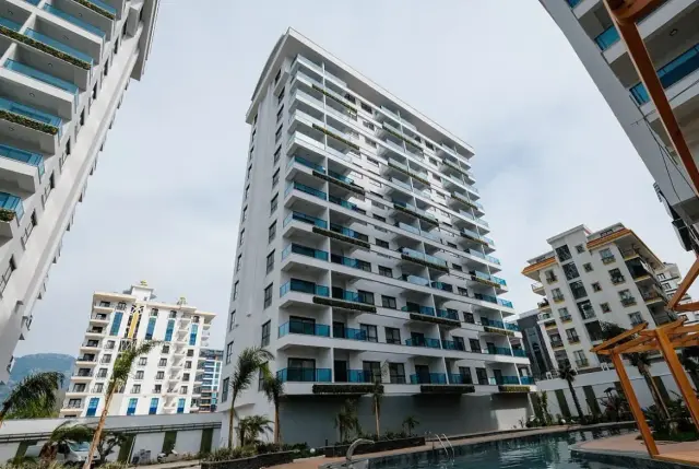 Wohnungen mit Meerblick in einer Anlage mit vielen Extras in Alanya Mahmutlar-3