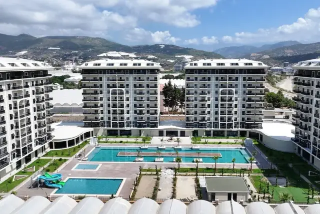 Wohnungen mit Meer- und Poolblick in Alanya Demirtaş-3