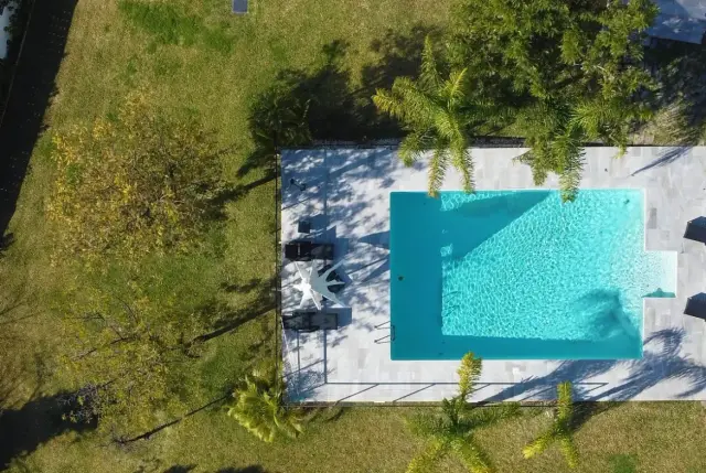 Detached Villa with Extensive Landscaped Garden in Benalmadena-7