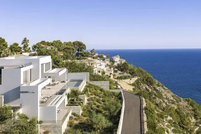 Costa Blanca Jávea’da Panoramik Manzaralı Lüks Villa-1
