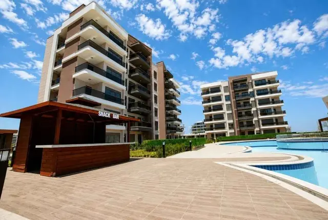 Antalya Altıntaş'ta Taşınmaya Hazır Resort Konseptli Daireler-3