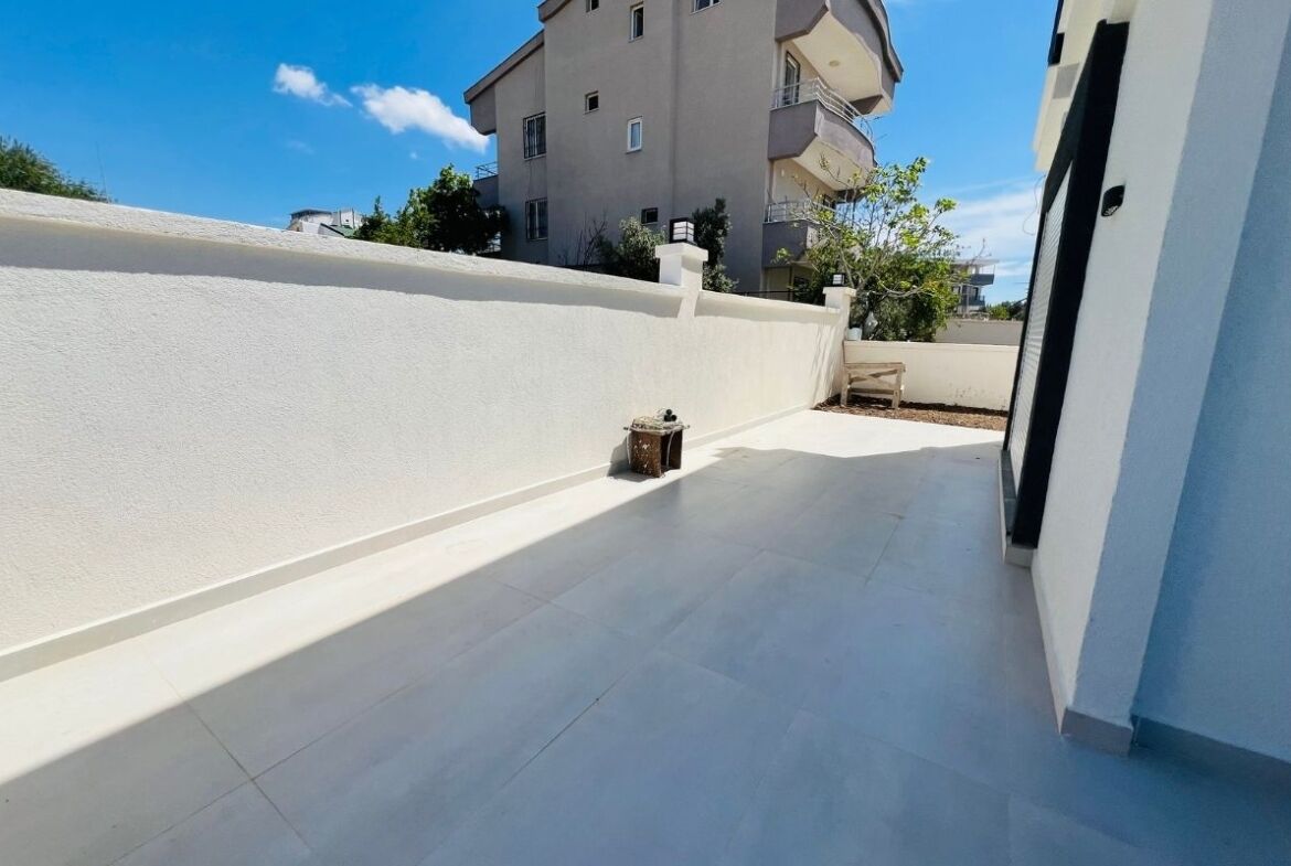 Triplex-Villa mit eigenem Garten in Didim Hisar-2