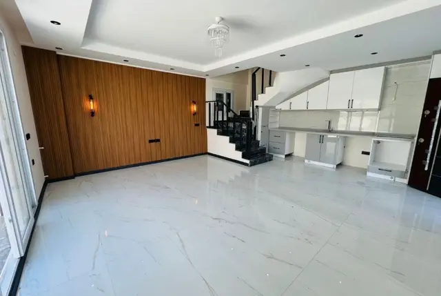 Triplex-Villa mit eigenem Garten in Didim Hisar-6