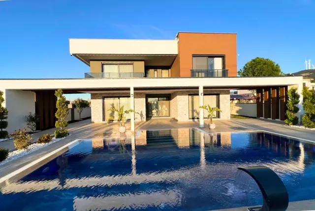 Luxusvilla mit privatem Pool und Smart Home in Didim-2