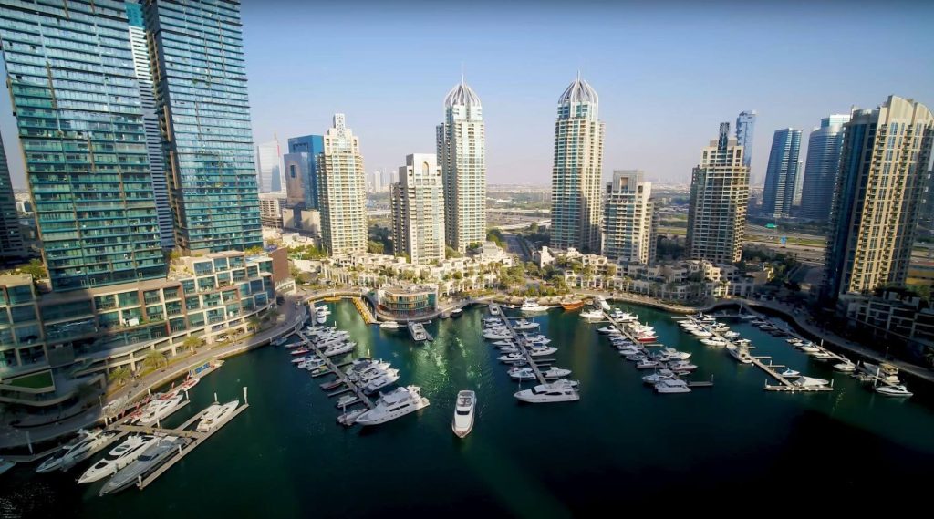 Luxury Waterfront Living in Dubai Marina