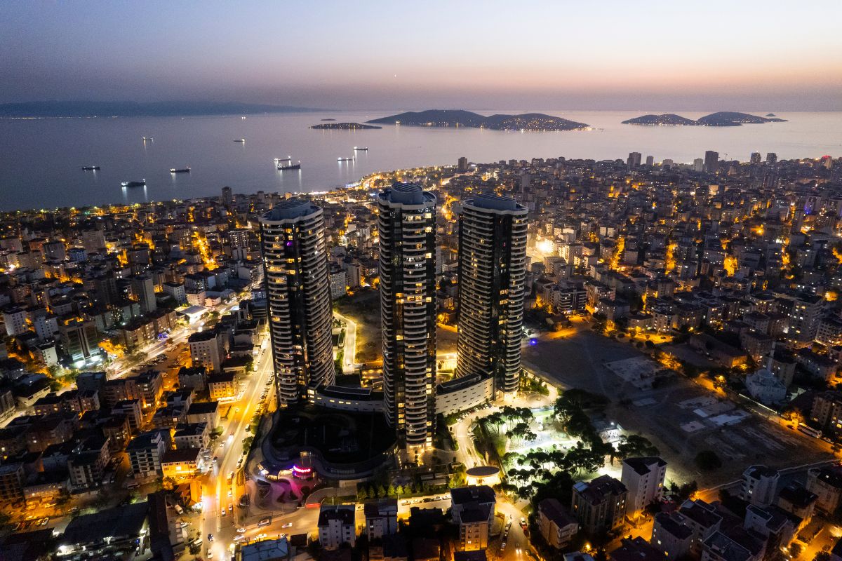 Manzara Adalar, Kartal Istanbul - Modern Apartments in Istanbul with Stunning Island Views