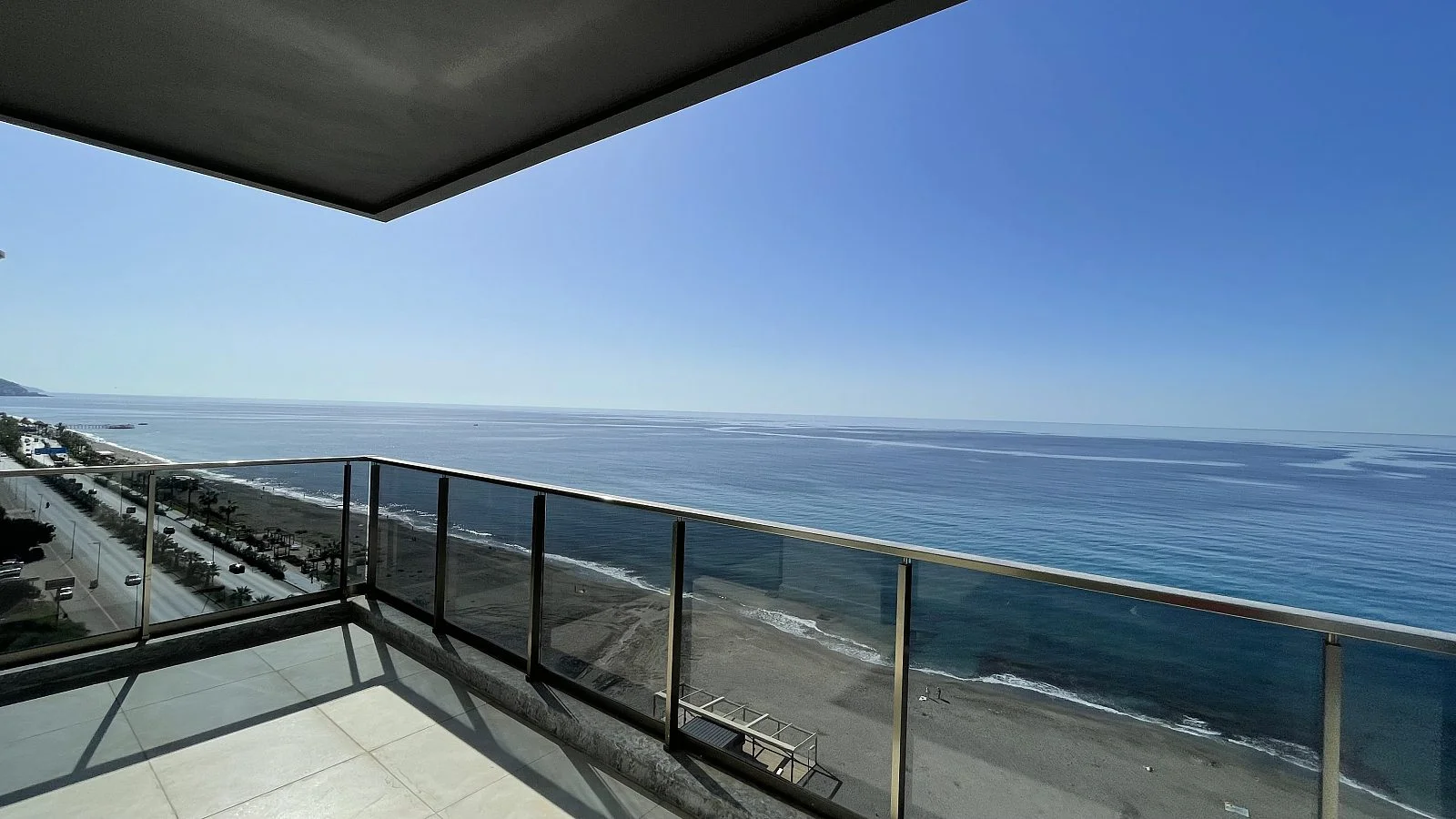 ayt-01450-seafront-real-estate-within-complex-in-alanya-mahmutlar-te-11