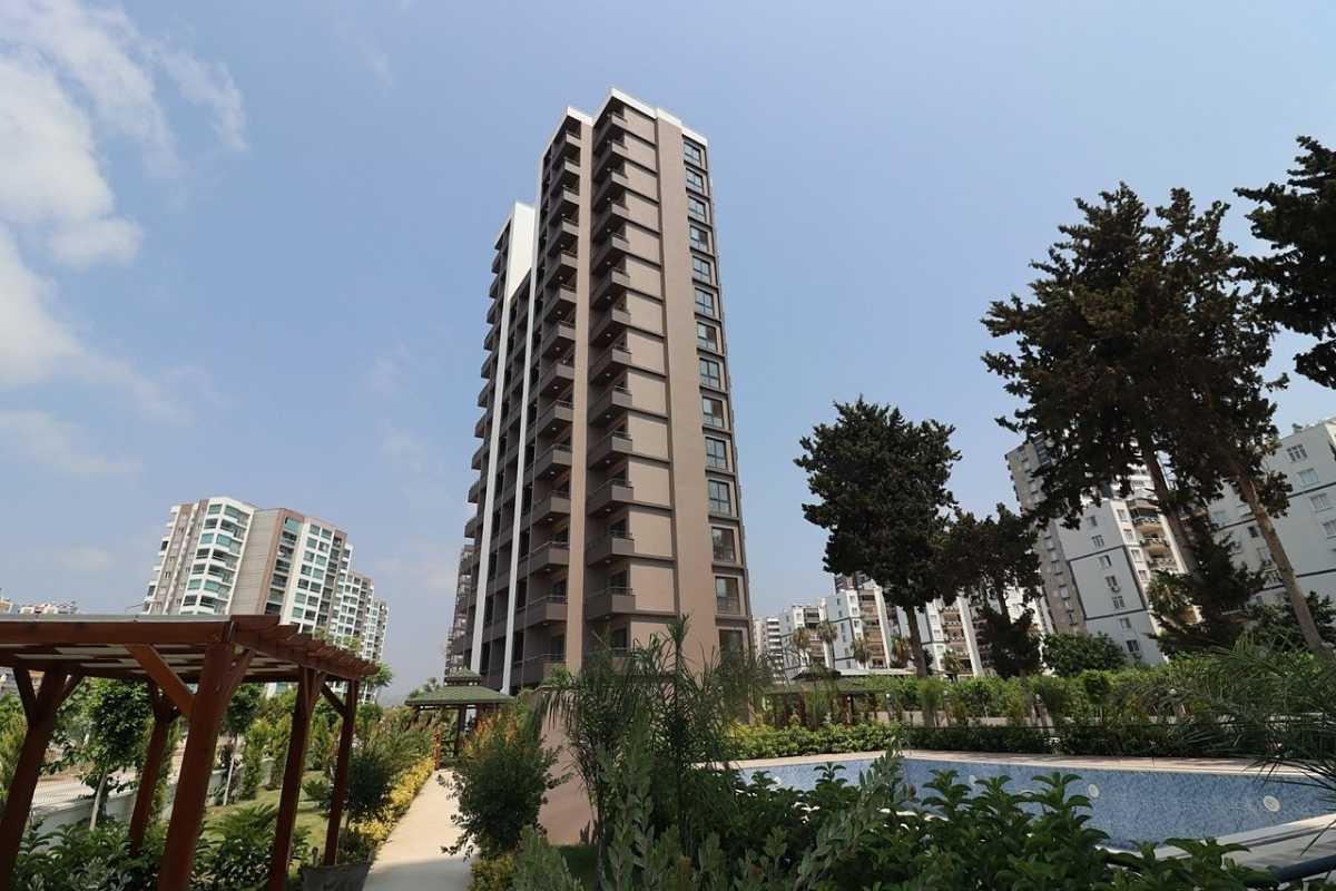 sea view apartments for sale in Mersin Mezitli near the beach with communal pool and ready to move