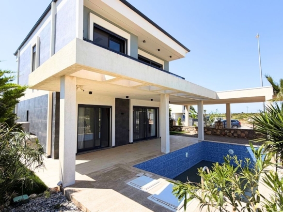 Didim detached villa with private pool landscaped garden closed parking smart home system and modern duplex architecture
